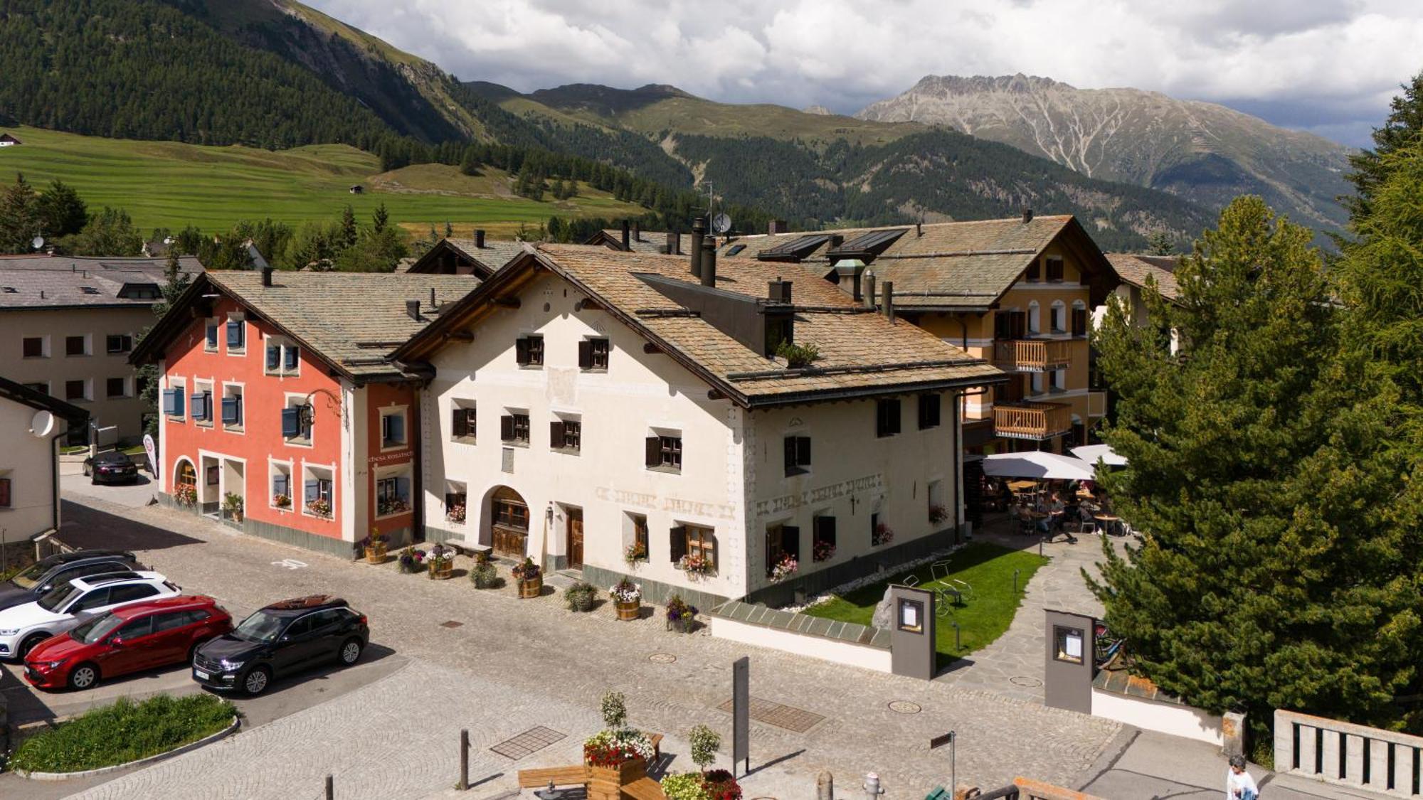 Hotel Chesa Rosatsch - Home Of Food Celerina/Schlarigna Exteriör bild
